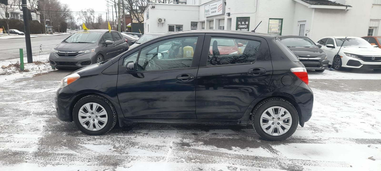 Toyota Yaris 2014 - Image 5