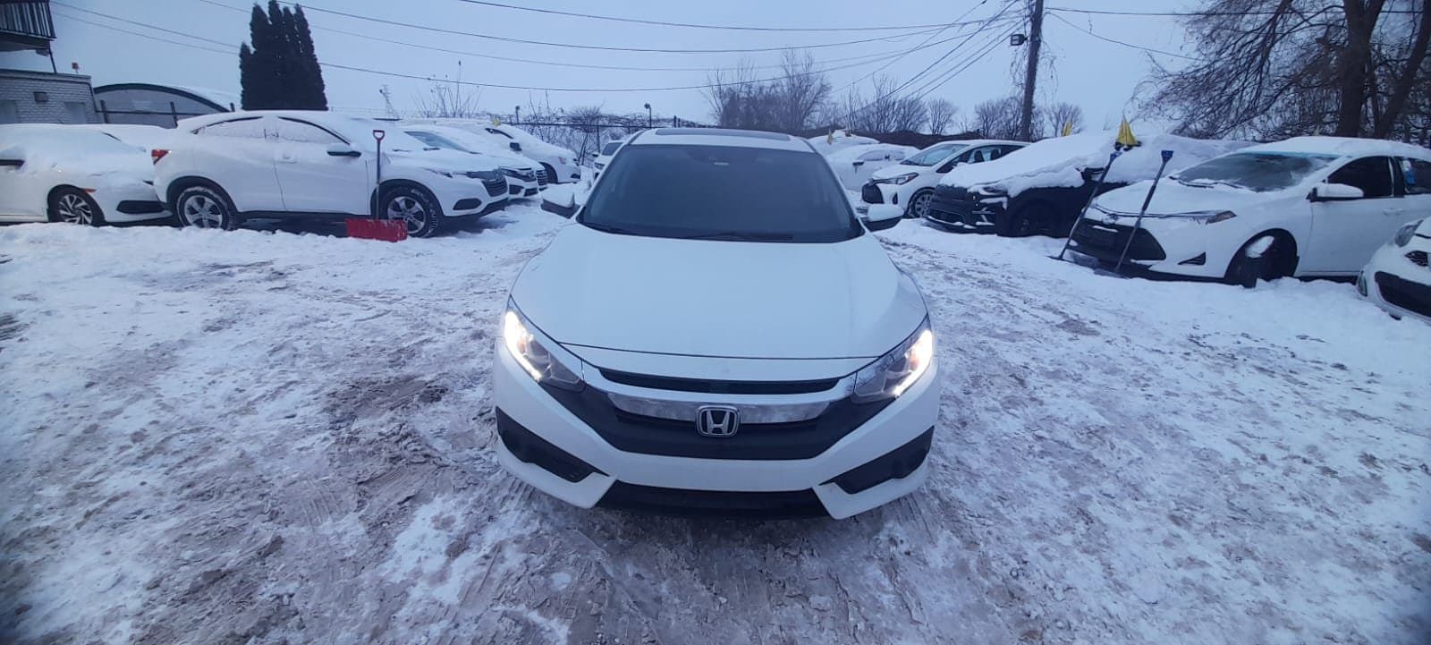 Honda Civic 2017 - Image 8