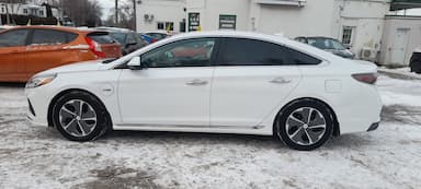 Hyundai Sonata Plug-In Hybrid 2018 - Thumbnail 6